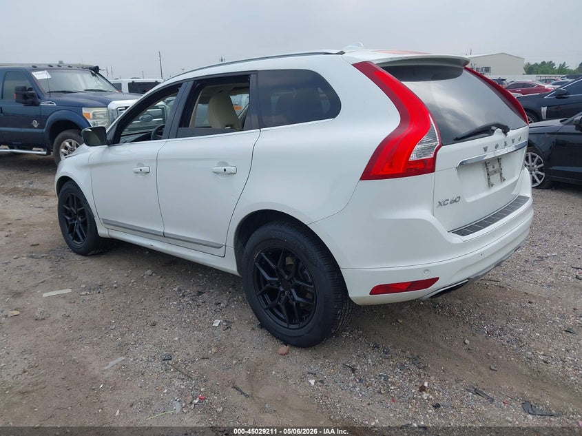 2017 Volvo Xc60 VIN YV440MDU7H2176630 IAAI salvage auction — RIGHT FRONT, Original (Texas), sold $6,200 on 2026-07-23 (photo 3)