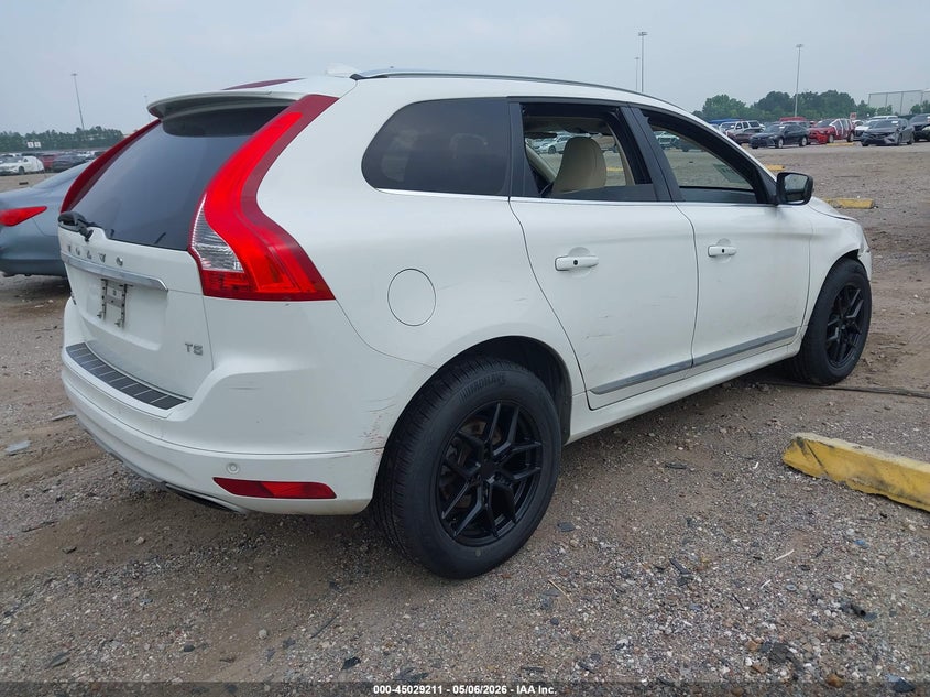 2017 Volvo Xc60 VIN YV440MDU7H2176630 IAAI salvage auction — RIGHT FRONT, Original (Texas), sold $6,200 on 2026-07-23 (photo 4)