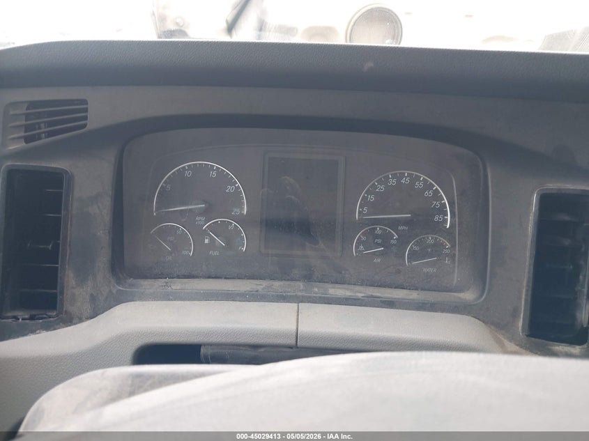 2020 Freightliner New cascadia 126 VIN 1FUJHHDR7LLLV9586 IAAI salvage auction — NORMAL WEAR, Clear (Texas), sold $13,350 on 2026-07-29 (photo 5)
