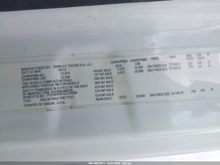 2020 Freightliner New cascadia 126 VIN 1FUJHHDR7LLLV9586 IAAI salvage auction — NORMAL WEAR, Clear (Texas), sold $13,350 on 2026-07-29 (photo 8)