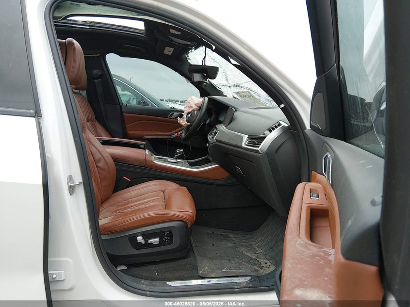 2019 BMW X5 VIN 5UXCR6C54KLL62457 IAAI salvage auction — ROLLOVER, Salvage Title, sold $350 on 2026-07-28 (photo 5)