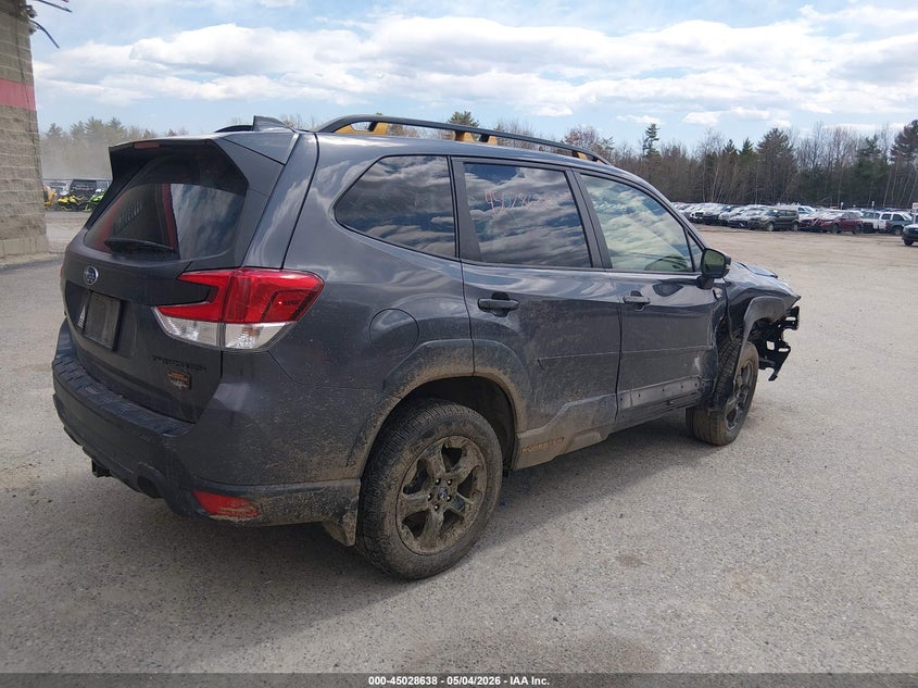 2022 Subaru Forester VIN JF2SKAMC5NH518869 IAAI salvage auction — RIGHT FRONT, Salvage (Maine), sold $4,350 on 2026-07-13 (photo 4)