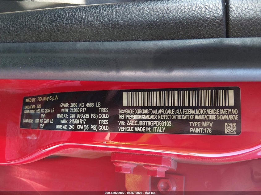 2016 Jeep Renegade VIN ZACCJBBT8GPD93103 IAAI salvage auction — FRONT & REAR, Salvage (Kentucky), sold $250 on 2026-08-11 (photo 9)