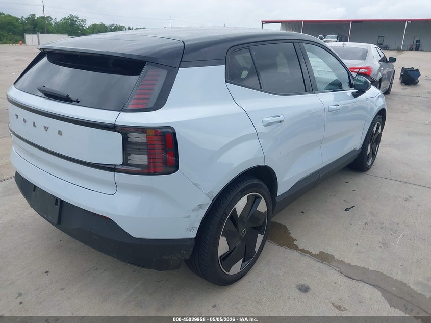 2025 Volvo Ex30 VIN YV4EK3ZL6S2604008 IAAI salvage auction — WATER/FLOOD, Salvage (Texas), sold $9,100 on 2026-07-23 (photo 4)