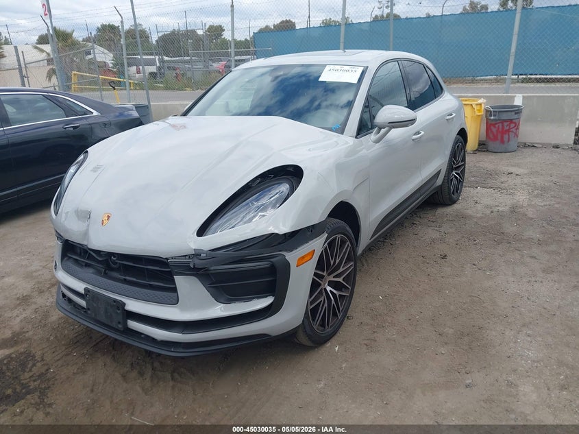 2025 Porsche Macan VIN WP1AA2A52SLB00205 IAAI salvage auction — FRONT END, Salvage Title, sold $33,000 on 2026-08-10 (photo 2)