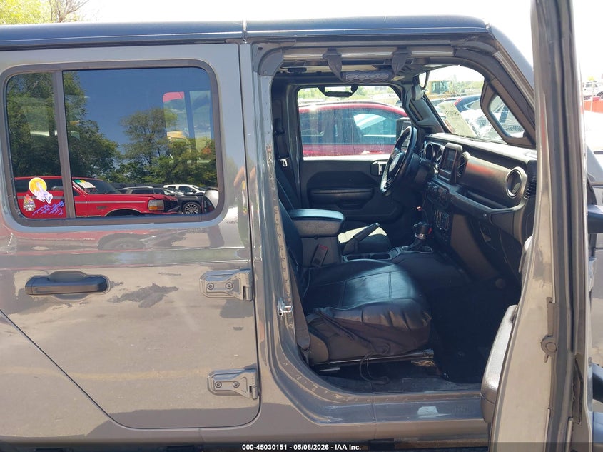 2023 Jeep Gladiator VIN 1C6JJTAG0PL505129 IAAI salvage auction — SIDE, Salvage (Idaho), sold $15,600 on 2026-07-12 (photo 5)