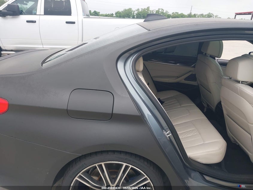 2018 BMW 5er VIN WBAJB9C57JB034949 IAAI salvage auction — FRONT END, Original (Texas), sold $10,100 on 2026-07-24 (photo 8)