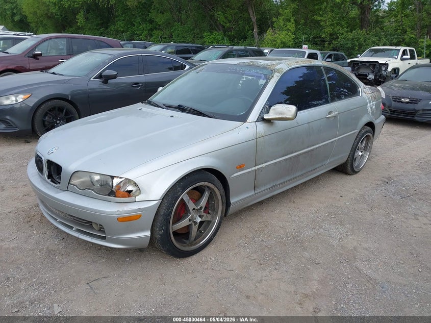2001 BMW 3 series VIN WBABN53471JU33703 IAAI salvage auction — NORMAL WEAR, Clear (Indiana), sold $375 on 2026-07-22 (photo 2)