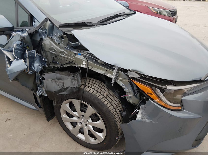 2026 Toyota Corolla VIN 5YFB4MDE1TP450213 IAAI salvage auction — RIGHT FRONT, Salvage (Texas), sold $7,150 on 2026-07-14 (photo 6)