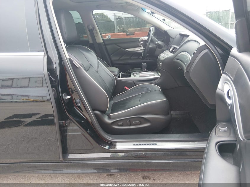 2017 Infiniti Q70 VIN JN1BY1AR6HM770196 IAAI salvage auction — FRONT END, Salvage (Kansas), sold $2,600 on 2026-07-31 (photo 5)