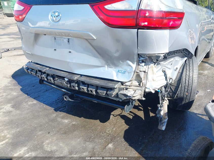 2016 Toyota Sienna VIN 5TDYK3DC9GS698974 IAAI salvage auction — REAR END, Salvage (North Carolina), sold $4,650 on 2026-07-30 (photo 6)