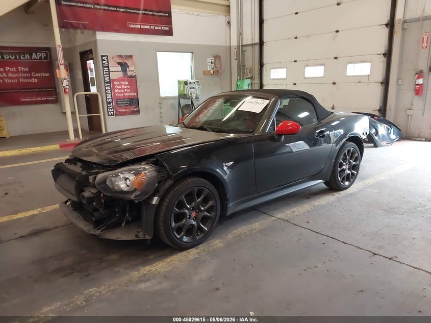 2020 Fiat 124 spider VIN JC1NFAEKXL0144127 IAAI salvage auction — FRONT & REAR, Salvage (Oregon), sold $4,950 on 2026-07-30 (photo 2)