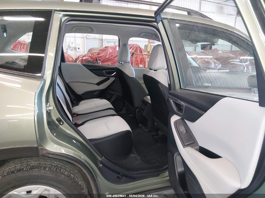 2021 Subaru Forester VIN JF2SKADC7MH428640 IAAI salvage auction — RIGHT REAR, Salvage (Oregon), sold $5,600 on 2026-07-29 (photo 8)