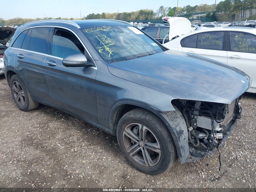 2017 Mercedes-benz Glc VIN WDC0G4KB4HF147152 IAAI salvage auction — FRONT END, Salvage (Idaho), sold $5,725 on 2026-07-14 (photo 1)