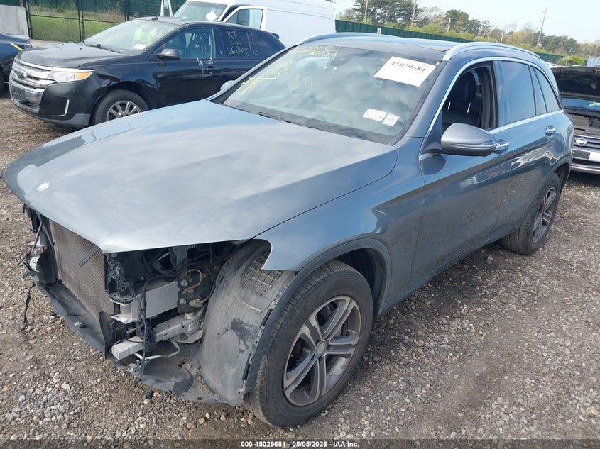 2017 Mercedes-benz Glc VIN WDC0G4KB4HF147152 IAAI salvage auction — FRONT END, Salvage (Idaho), sold $5,725 on 2026-07-14 (photo 2)