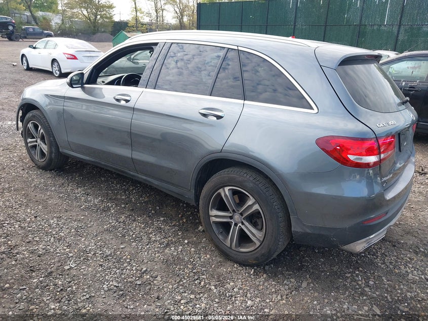 2017 Mercedes-benz Glc VIN WDC0G4KB4HF147152 IAAI salvage auction — FRONT END, Salvage (Idaho), sold $5,725 on 2026-07-14 (photo 3)