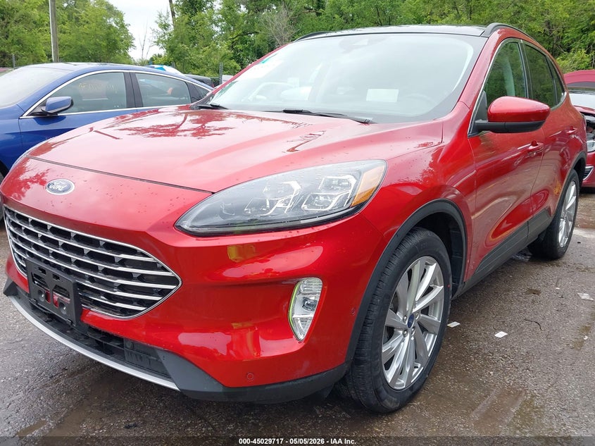 2021 Ford Escape VIN 1FMCU9J96MUA63164 IAAI salvage auction — FRONT END, Salvage (Kansas), sold $7,450 on 2026-07-29 (photo 2)