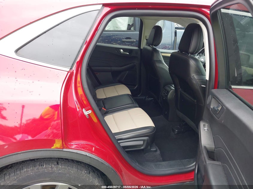 2021 Ford Escape VIN 1FMCU9J96MUA63164 IAAI salvage auction — FRONT END, Salvage (Kansas), sold $7,450 on 2026-07-29 (photo 8)