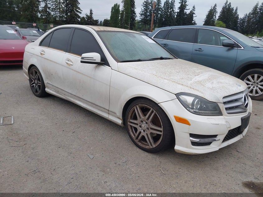 2013 Mercedes-benz C-klasse VIN WDDGF4HB3DR270924 IAAI salvage auction — NORMAL WEAR, Clear-Dealer Only (Montana), sold $600 on 2026-07-15 (photo 1)