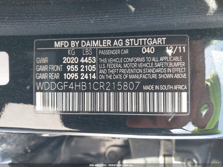 2012 Mercedes-benz C class VIN WDDGF4HB1CR215807 IAAI salvage auction — NORMAL WEAR, Salvage (Texas), sold $450 on 2026-07-30 (photo 9)