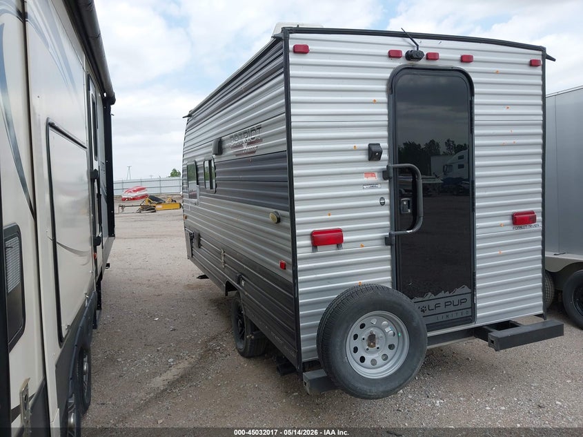 2022 Forest river Other VIN 5ZT2CKCC5NY023072 IAAI salvage auction — HAIL, Salvage (Nebraska), sold $1,925 on 2026-07-15 (photo 3)