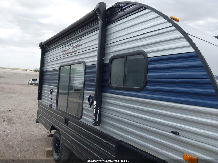 2022 Forest river Other VIN 5ZT2CKCC5NY023072 IAAI salvage auction — HAIL, Salvage (Nebraska), sold $1,925 on 2026-07-15 (photo 6)