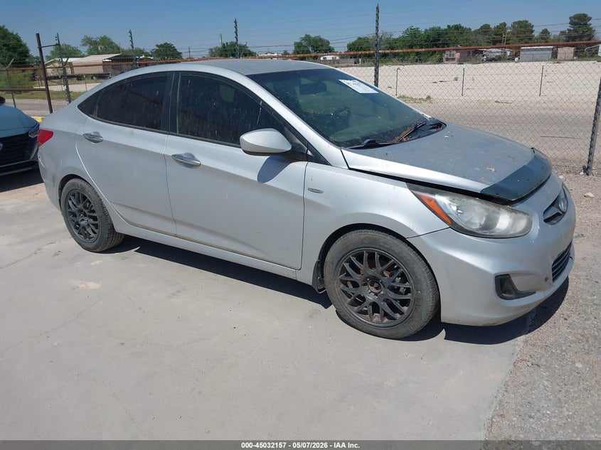 2013 Hyundai Accent VIN KMHCT4AE5DU305199 IAAI salvage auction — NORMAL WEAR, Salvage (Texas), sold $525 on 2026-07-09 (photo 1)