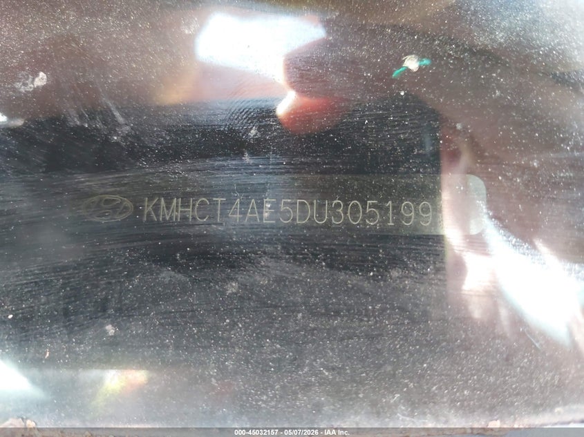 2013 Hyundai Accent VIN KMHCT4AE5DU305199 IAAI salvage auction — NORMAL WEAR, Salvage (Texas), sold $525 on 2026-07-09 (photo 9)