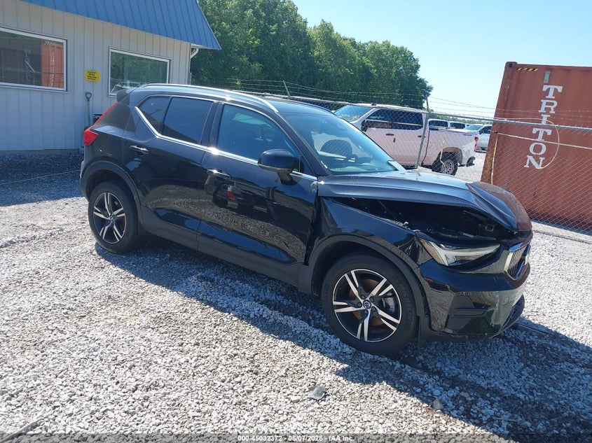 2024 Volvo Xc40 VIN YV4L12UK8R2286664 — IAAI salvage auction photo