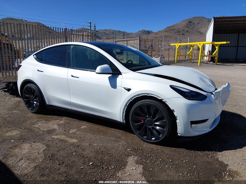 2025 Tesla Model y VIN 7SAYGDEF3SF218637 IAAI salvage auction — FRONT END, Clear (Nevada), sold $17,725 on 2026-07-17 (photo 1)