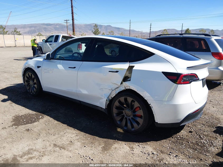 2025 Tesla Model y VIN 7SAYGDEF3SF218637 IAAI salvage auction — FRONT END, Clear (Nevada), sold $17,725 on 2026-07-17 (photo 3)