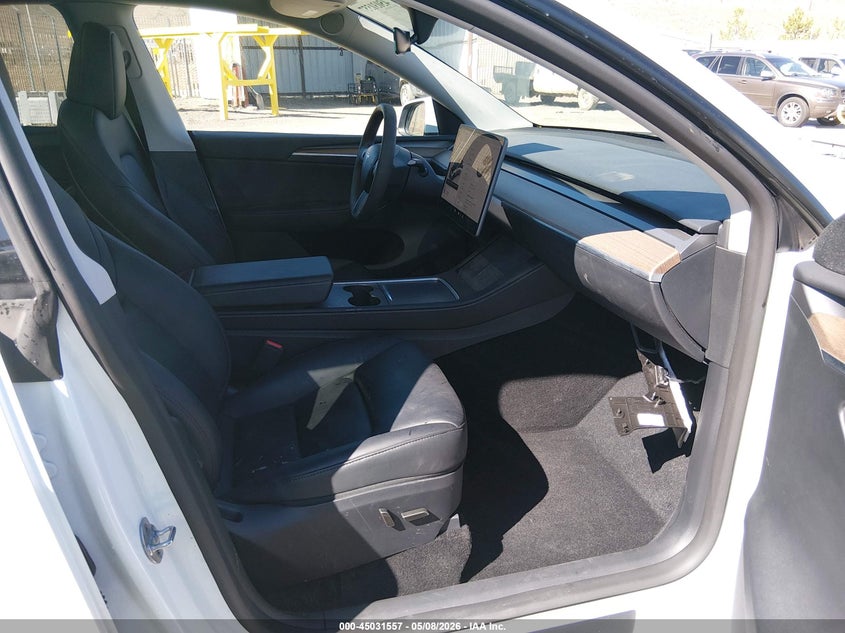 2025 Tesla Model y VIN 7SAYGDEF3SF218637 IAAI salvage auction — FRONT END, Clear (Nevada), sold $17,725 on 2026-07-17 (photo 5)