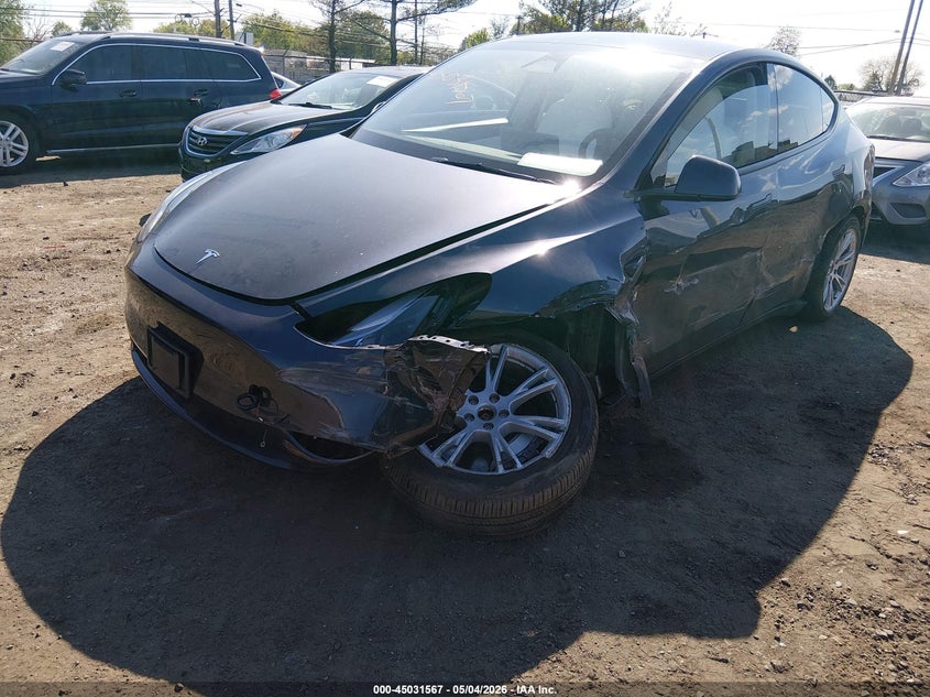 2024 Tesla Model y VIN 7SAYGDEE4RA240905 IAAI salvage auction — LEFT FRONT, Salvage (Idaho), sold $3,050 on 2026-07-29 (photo 2)