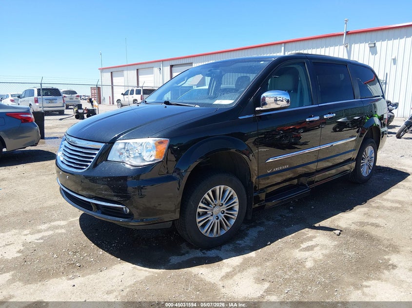 2016 Chrysler Town & country VIN 2C7WC1CG6GR221475 IAAI salvage auction — WATER/FLOOD, Salvage (Kansas), sold $7,500 on 2026-07-17 (photo 2)