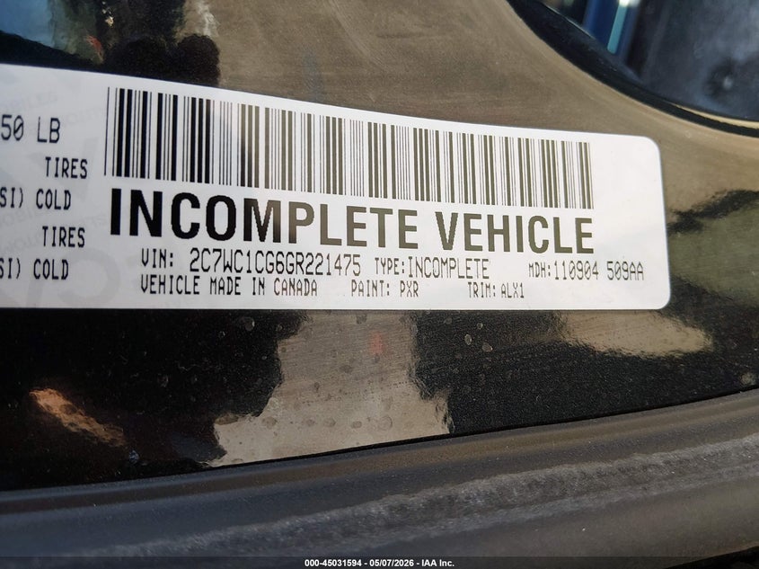 2016 Chrysler Town & country VIN 2C7WC1CG6GR221475 IAAI salvage auction — WATER/FLOOD, Salvage (Kansas), sold $7,500 on 2026-07-17 (photo 9)