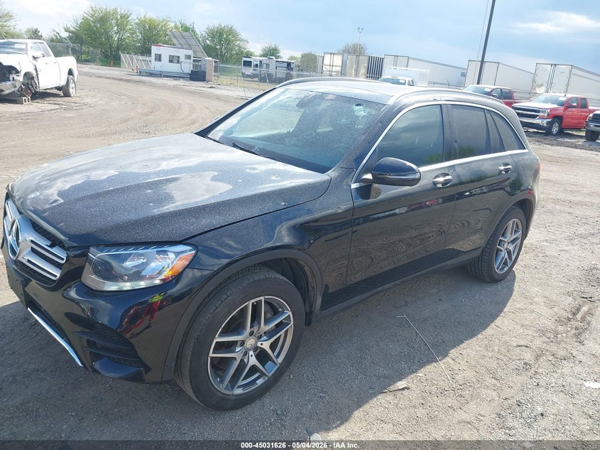 2017 Mercedes-benz Glc VIN WDC0G4KB1HF150817 IAAI salvage auction — HAIL, Salvage (Iowa), sold $5,700 on 2026-07-28 (photo 2)