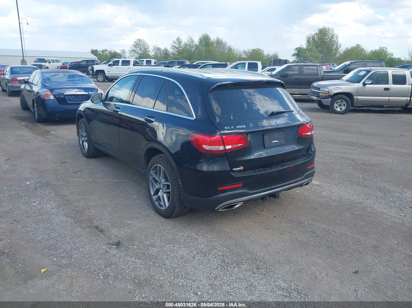 2017 Mercedes-benz Glc VIN WDC0G4KB1HF150817 IAAI salvage auction — HAIL, Salvage (Iowa), sold $5,700 on 2026-07-28 (photo 3)