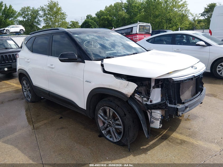2021 Kia Seltos VIN KNDEUCAA9M7158210 IAAI salvage auction — NORMAL WEAR, Salvage (Texas), sold $3,700 on 2026-07-14 (photo 1)