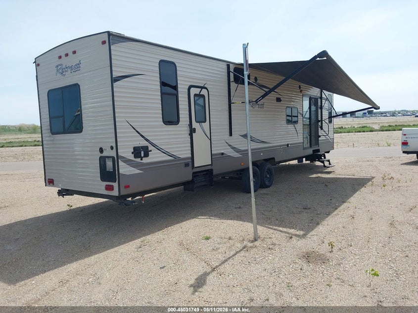 2017 Keystone rv Other VIN 4YDT39F27HW260287 IAAI salvage auction — HAIL, Salvage (Minnesota), sold $8,100 on 2026-09-15 (photo 4)