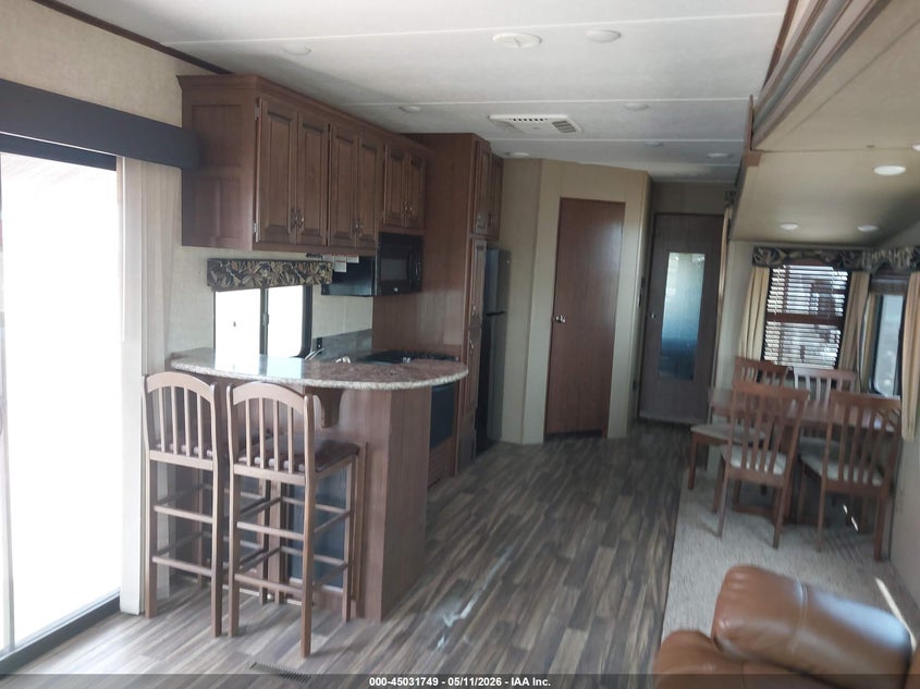 2017 Keystone rv Other VIN 4YDT39F27HW260287 IAAI salvage auction — HAIL, Salvage (Minnesota), sold $8,100 on 2026-09-15 (photo 5)