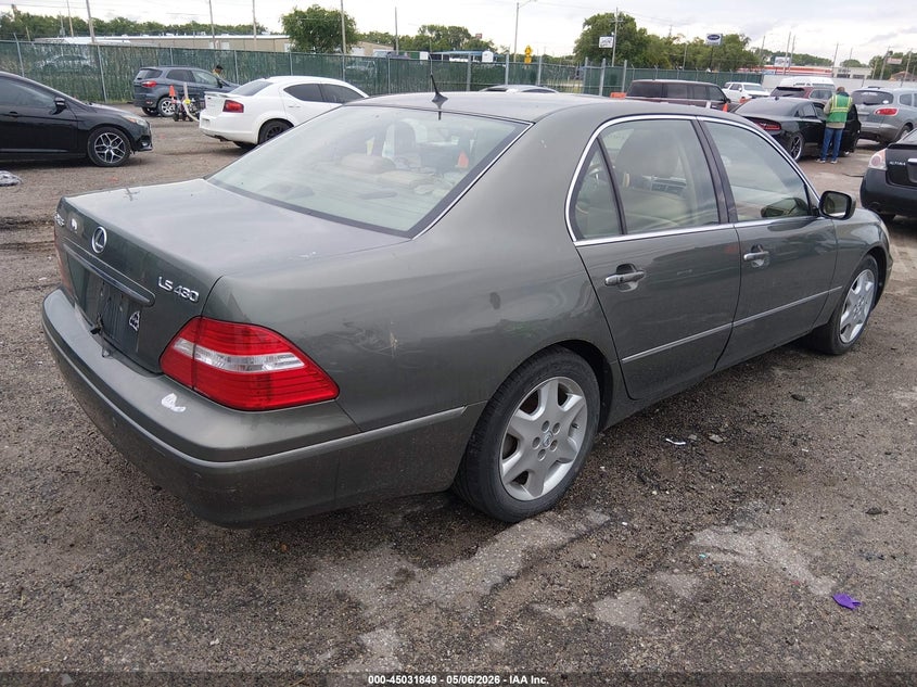 2004 Lexus Ls 430 VIN JTHBN36F140163655 IAAI salvage auction — NORMAL WEAR, Clear (Kansas), sold $750 on 2026-07-24 (photo 4)