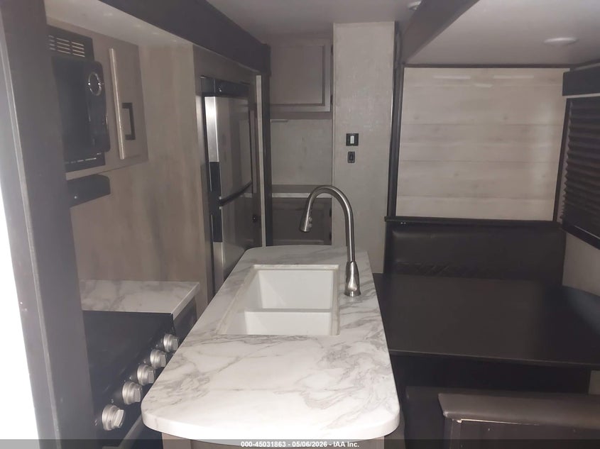 2023 Jayco Other VIN 1UJBC0BT0P1760134 IAAI salvage auction — HAIL, Original (Texas), sold $14,200 on 2026-08-19 (photo 8)