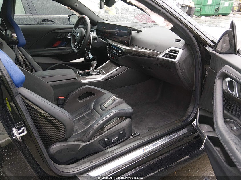 2025 BMW M2 VIN 3MF23DM09S8F54919 IAAI salvage auction — ROLLOVER, Wait Title, sold $26,500 on 2026-08-31 (photo 5)
