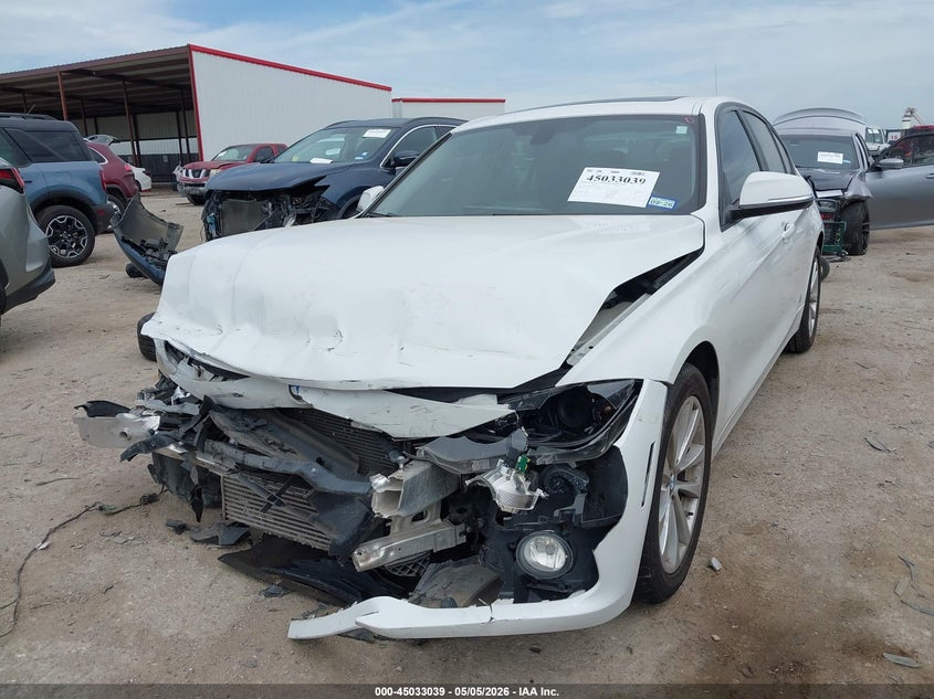 2017 BMW 3er VIN WBA8E1G55HNT72487 IAAI salvage auction — FRONT END, Salvage (Texas), sold $2,100 on 2026-07-28 (photo 2)