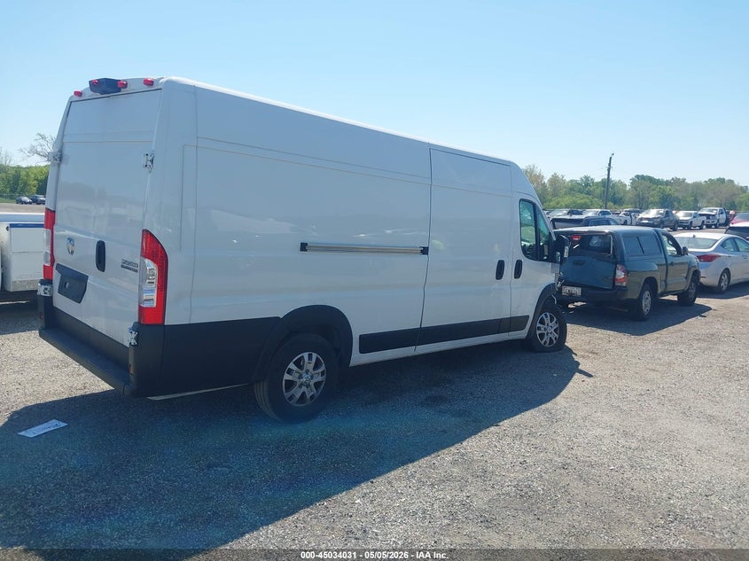 2024 Ram Promaster city VIN 3C6MRVJG6RE111177 IAAI salvage auction — RIGHT FRONT, Salvage - 75% Or Less (Maryland), sold $4,700 on 2026-07-09 (photo 4)