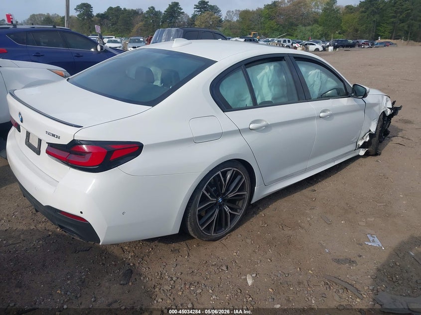 2023 BMW 5er VIN WBA53BH03PCM97533 IAAI salvage auction — RIGHT FRONT, Wait Title, sold $18,650 on 2026-08-04 (photo 4)