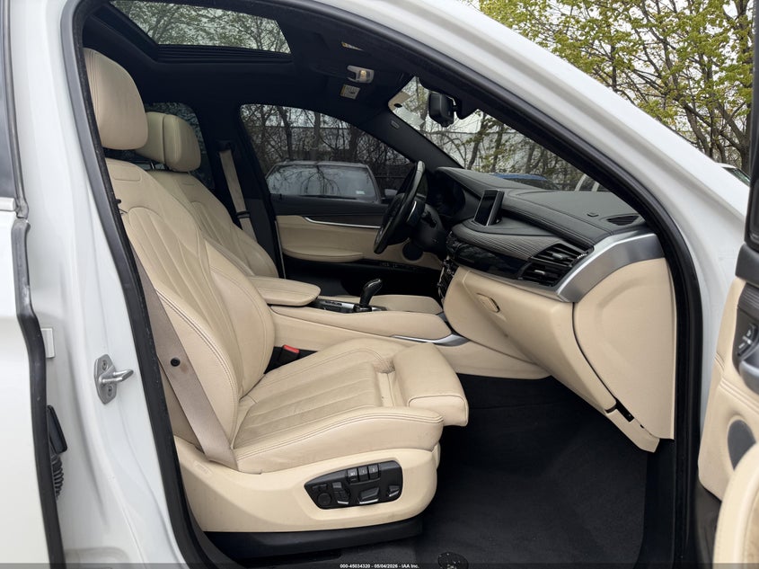 2017 BMW X6 VIN 5UXKU6C37H0W38407 IAAI salvage auction — Side, Clear (Connecticut), sold $13,750 on 2026-05-29 (photo 5)