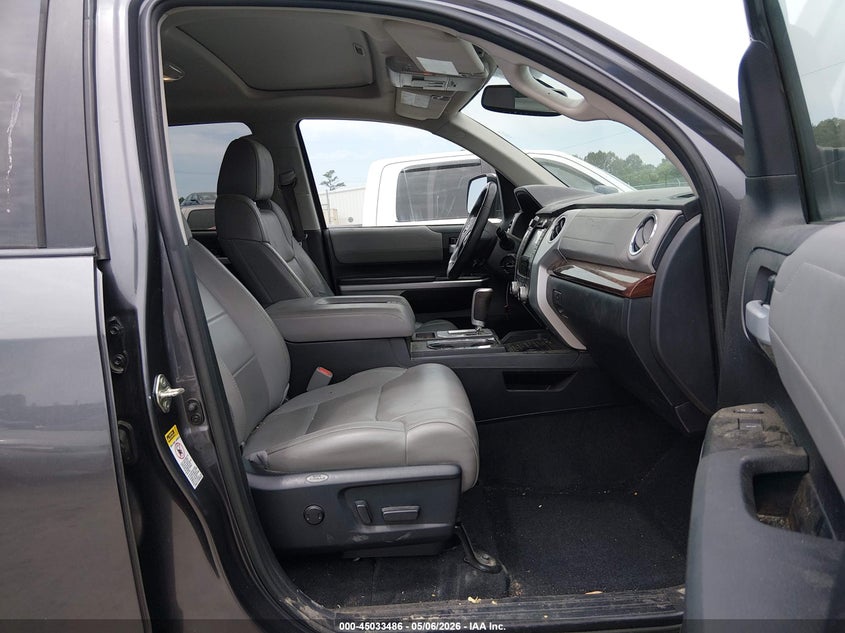 2017 Toyota Tundra VIN 5TFFW5F1XHX221565 IAAI salvage auction — FRONT END, Salvage (Georgia), sold $10,700 on 2026-07-17 (photo 5)