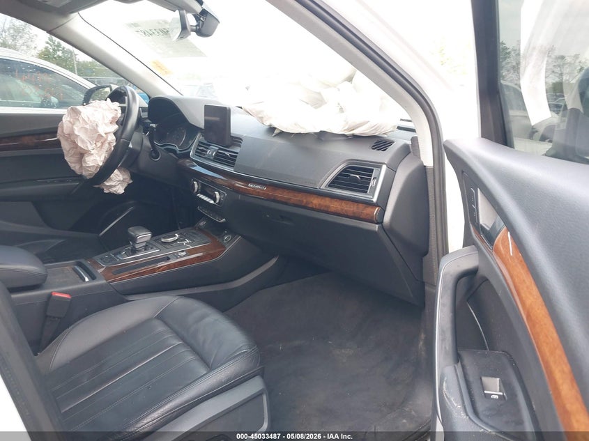 2020 Audi Q5 VIN WA1ANAFY9L2064016 IAAI salvage auction — FRONT END, Salvage (Ohio), sold $3,350 on 2026-07-28 (photo 5)