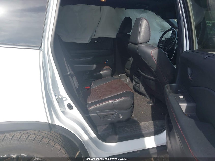 2021 Honda Pilot VIN 5FNYF6H76MB054674 IAAI salvage auction — SIDE, Salvage Title, sold $8,000 on 2026-07-28 (photo 8)